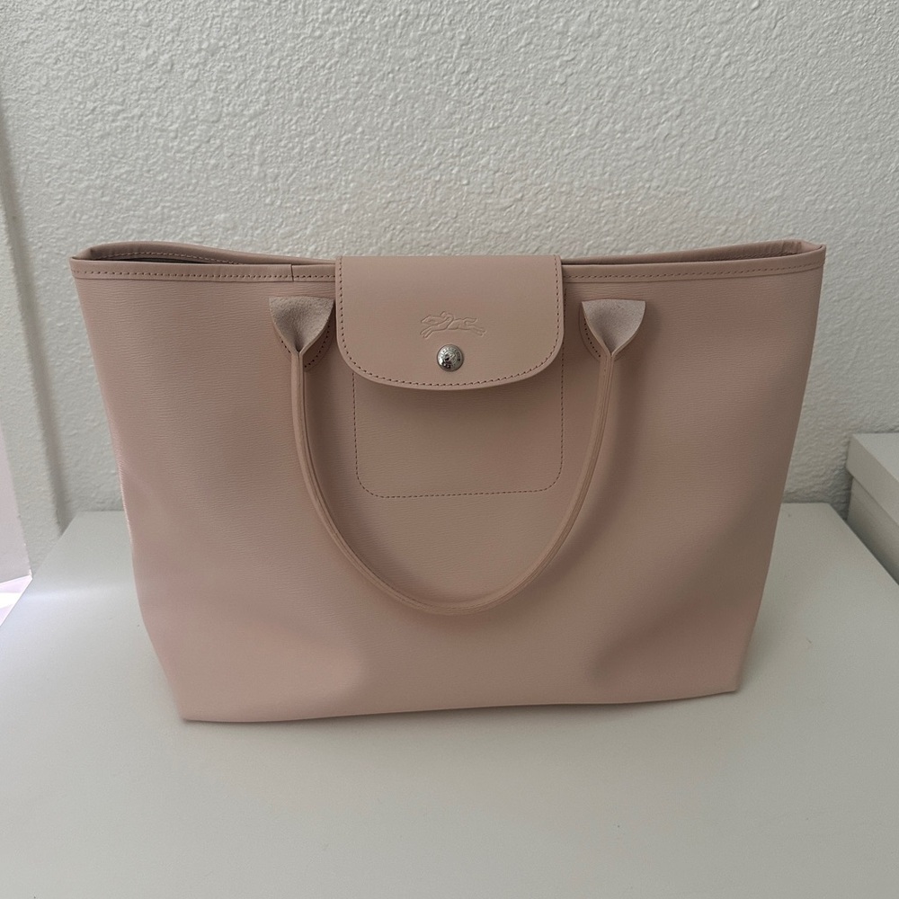 Longchamp City tote nude